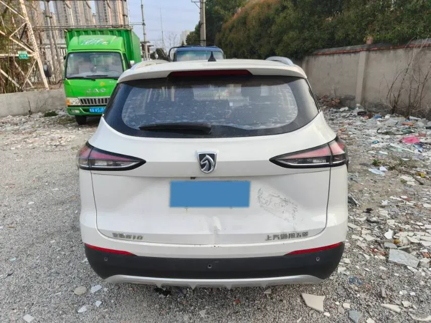 2019 BaoJun 730 1.5L 105HP L4 6MT,autocango,china used car exporter,china ev exporter,chinese used car exporter,chinese used ev exporter