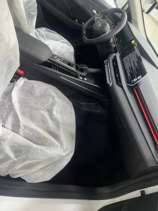 2024 Geely Binray 1.5T 181HP L4 7DCT,autocango,china used car exporter,china ev exporter,chinese used car exporter,chinese used ev exporter