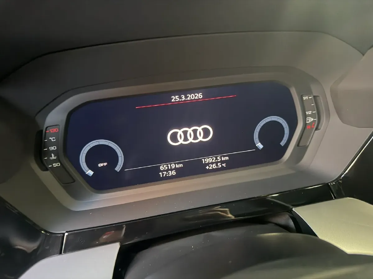 2025 Audi A3 1.5T 160HP L4 7DCT,autocango,china used car exporter,china ev exporter,chinese used car exporter,chinese used ev exporter