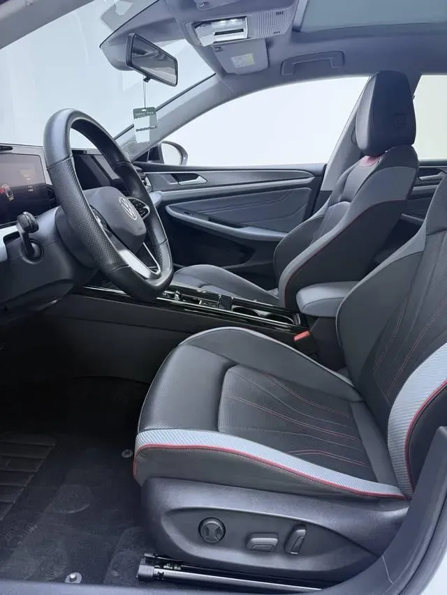 2023 Volkswagen Lamando 1.4T 150HP L4 7DCT,autocango,china used car exporter,china ev exporter,chinese used car exporter,chinese used ev exporter