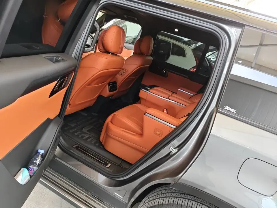 2023 ROXROX 01 1.5T 152HP L4 REEV 56.01KWH,autocango,china used car exporter,china ev exporter,chinese used car exporter,chinese used ev exporter