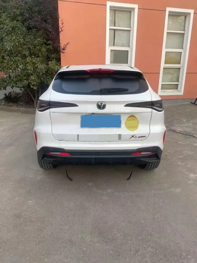 2025 ChangAn X5 PLUS 1.5T 188HP L4 7DCT,autocango,china used car exporter,china ev exporter,chinese used car exporter,chinese used ev exporter