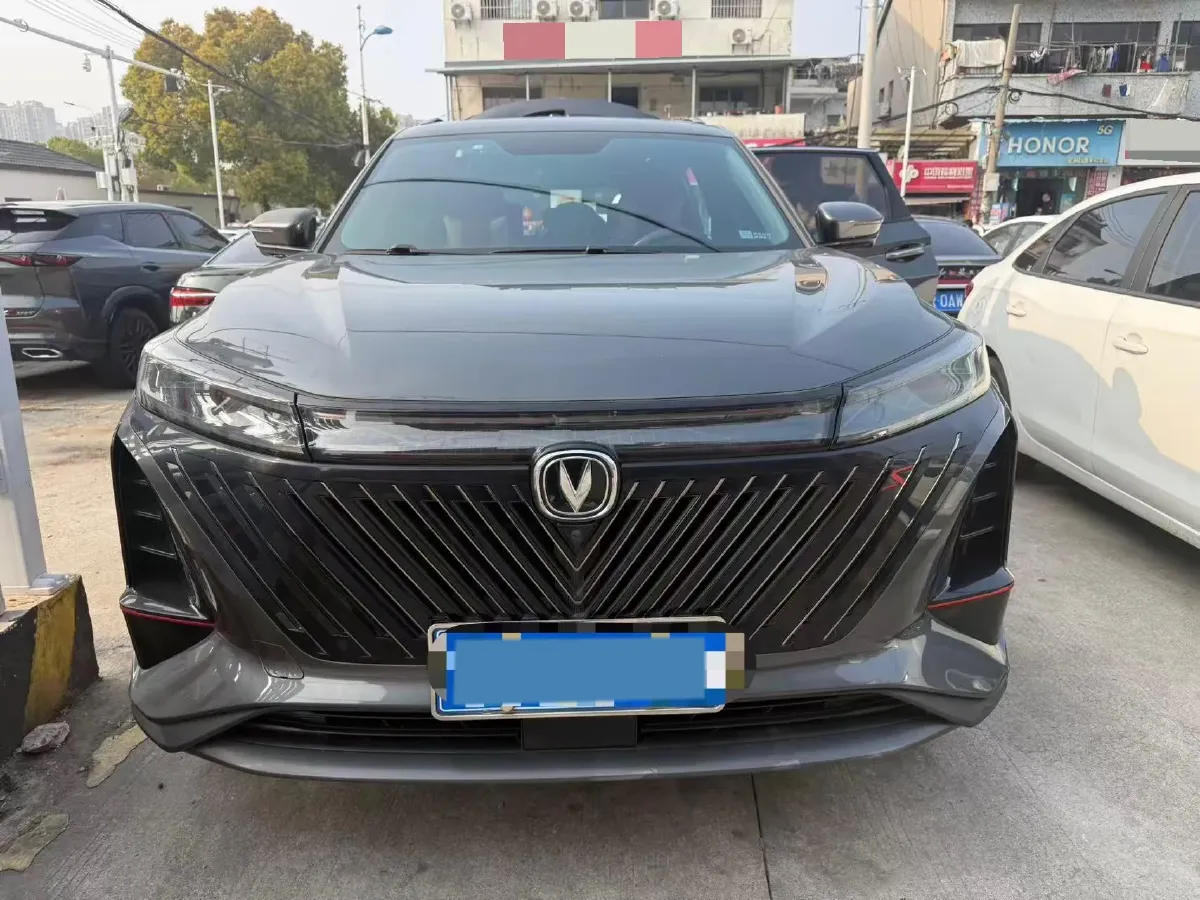 2022 ChangAn CS75 Plus 1.5T 188HP L4 8AT,autocango,china used car exporter,china ev exporter,chinese used car exporter,chinese used ev exporter