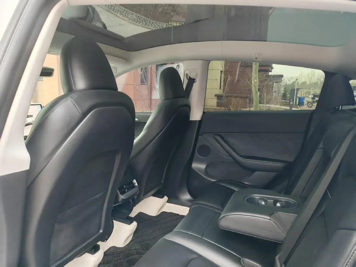 2024 Iveco OuSheng BEV 77.28KWH,autocango,china used car exporter,china ev exporter,chinese used car exporter,chinese used ev exporter