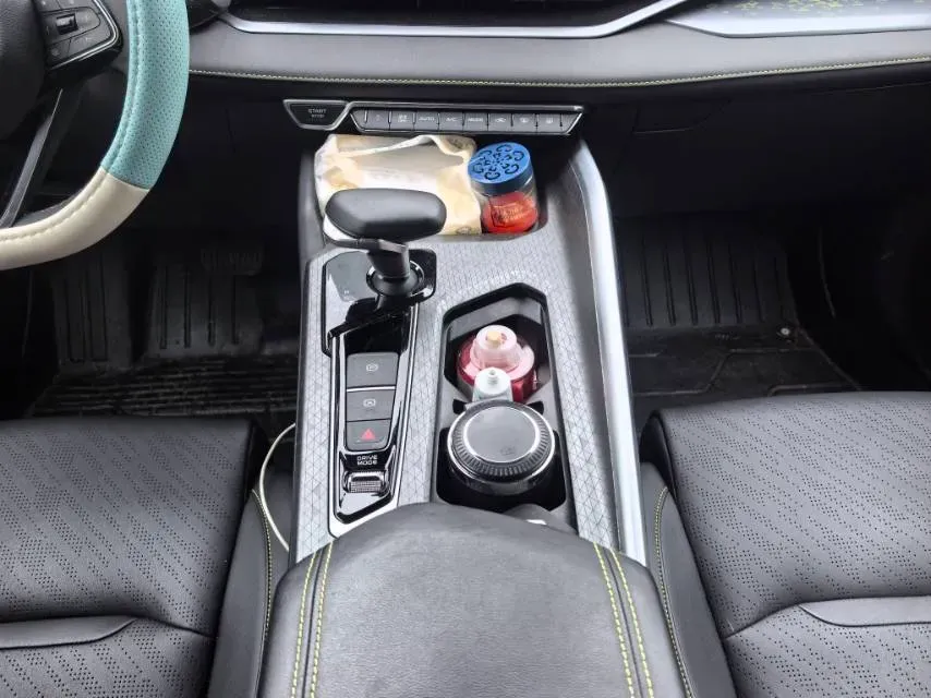 2023 Geely Preface 1.5T 181HP L4 7DCT,autocango,china used car exporter,china ev exporter,chinese used car exporter,chinese used ev exporter