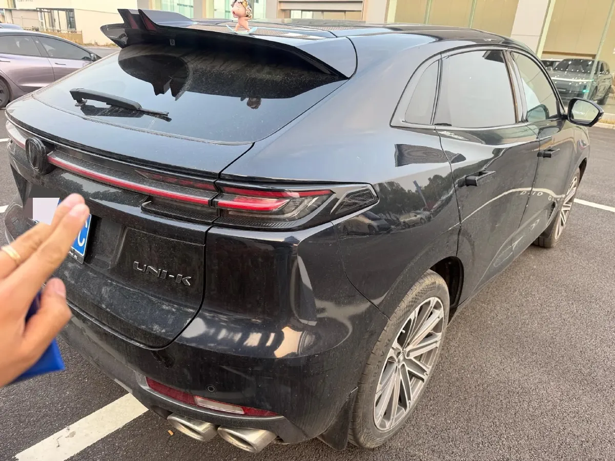 2021 ChangAn UNI-K 2.0T 233HP L4 8AT,autocango,china used car exporter,china ev exporter,chinese used car exporter,chinese used ev exporter