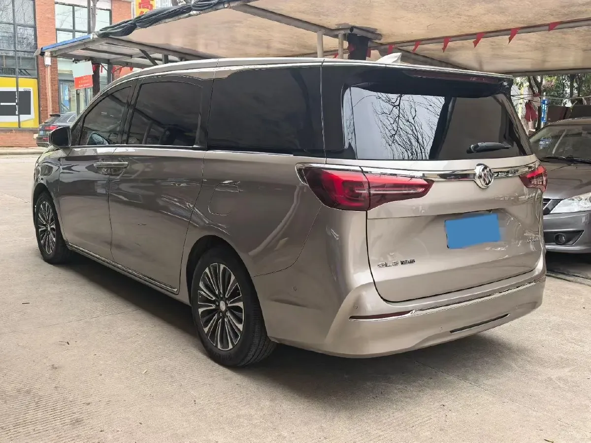 2023 Buick GL8 2.0T 237HP L4 9AT,autocango,china used car exporter,china ev exporter,chinese used car exporter,chinese used ev exporter