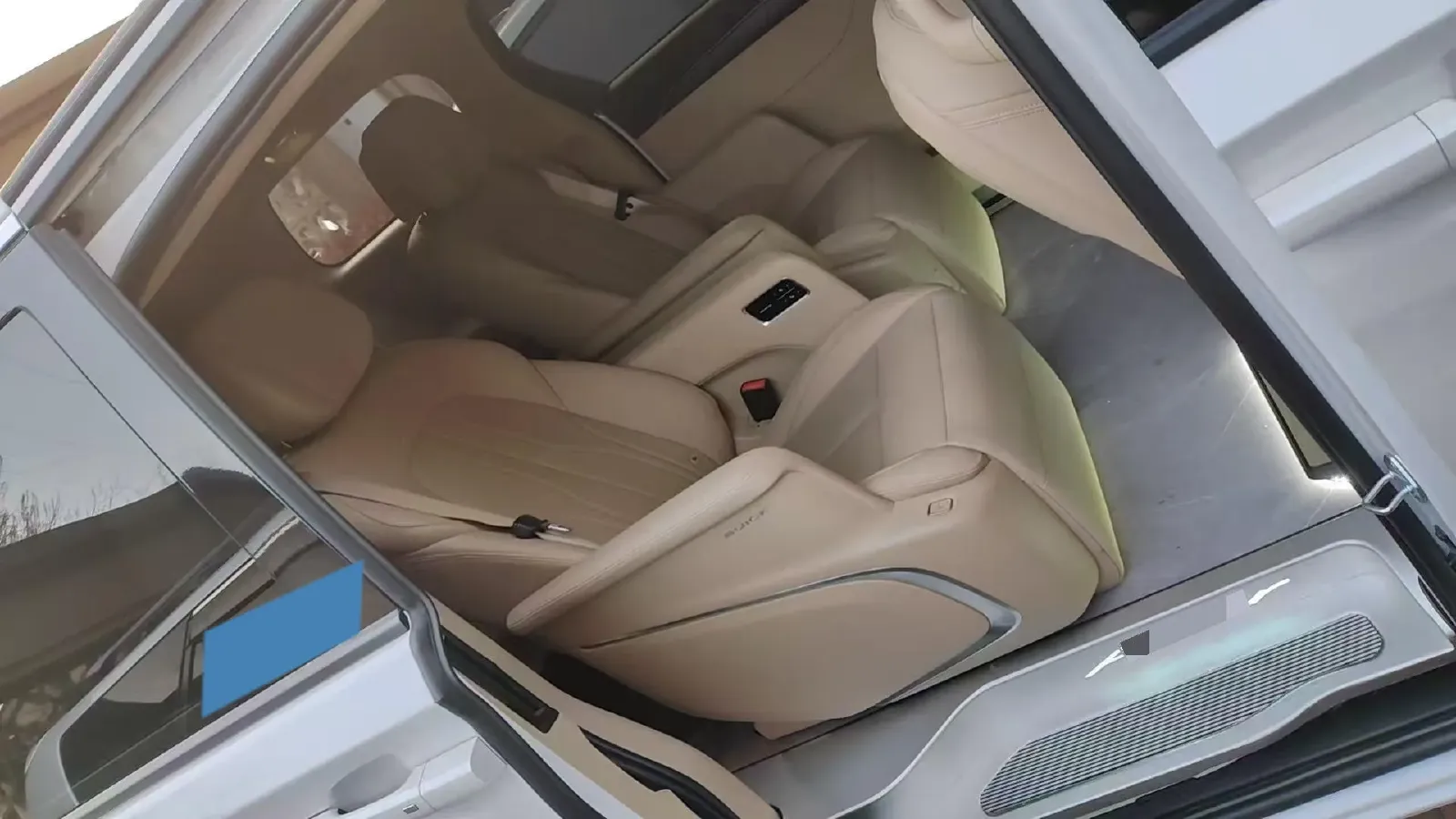 2025 Buick GL8 1.5T 180HP L4 2DHT PHEV,autocango,china used car exporter,china ev exporter,chinese used car exporter,chinese used ev exporter