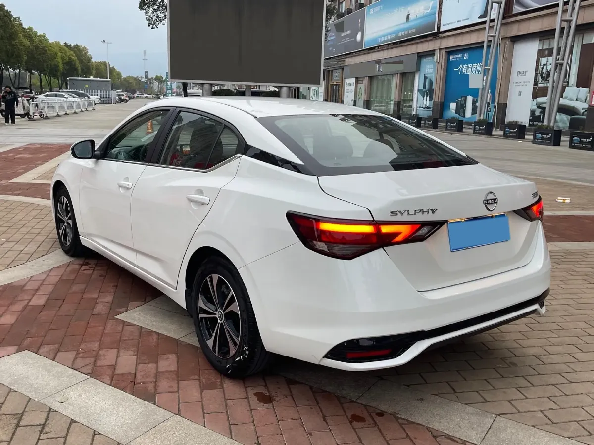 2023 Nissan Sylphy 1.6L 135HP L4 CVT,autocango,china used car exporter,china ev exporter,chinese used car exporter,chinese used ev exporter