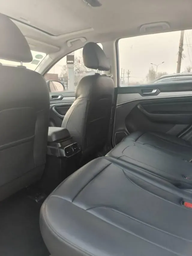 2018 Haval H6 1.5T 150HP L4 7DCT,autocango,china used car exporter,china ev exporter,chinese used car exporter,chinese used ev exporter
