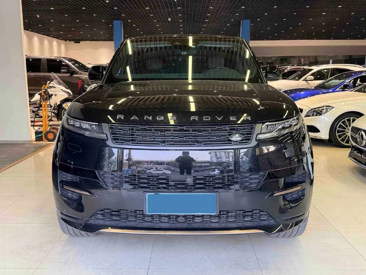 2024 Land Rover Range Rover Sport 3.0T 400HP L6 8AT,autocango,china used car exporter,china ev exporter,chinese used car exporter,chinese used ev exporter