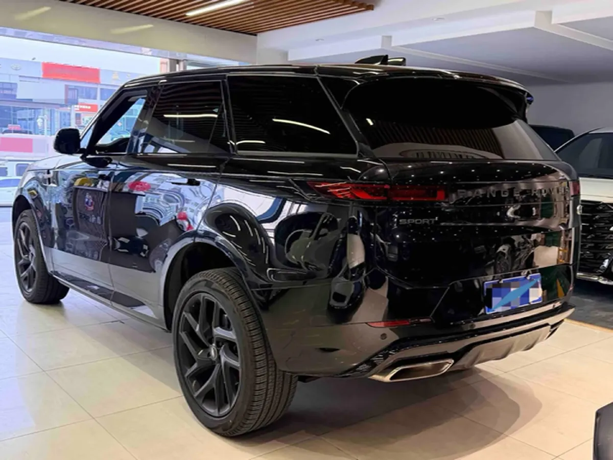 2024 Land Rover Range Rover Sport 3.0T 400HP L6 8AT,autocango,china used car exporter,china ev exporter,chinese used car exporter,chinese used ev exporter