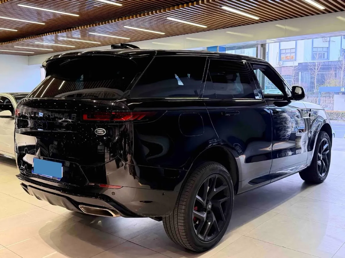 2024 Land Rover Range Rover Sport 3.0T 400HP L6 8AT,autocango,china used car exporter,china ev exporter,chinese used car exporter,chinese used ev exporter
