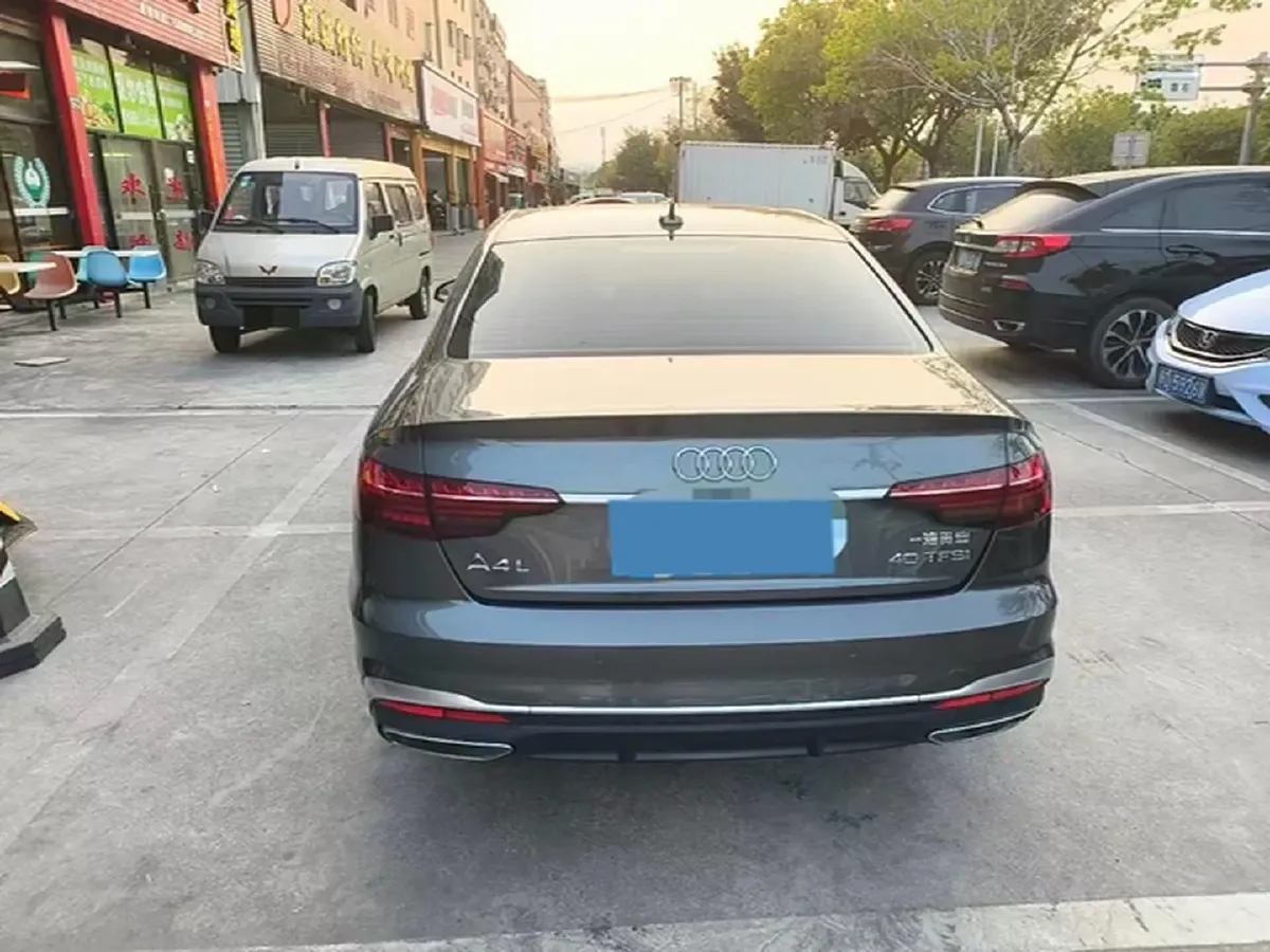 2020 Audi A4L 2.0T 190HP L4 7DCT,autocango,china used car exporter,china ev exporter,chinese used car exporter,chinese used ev exporter