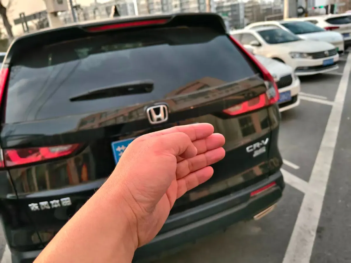 2023 Honda CR-V 1.5T 193HP L4 CVT,autocango,china used car exporter,china ev exporter,chinese used car exporter,chinese used ev exporter