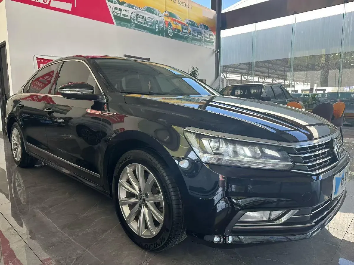 2016 Volkswagen Passat 1.8T 180HP L4 7DCT,autocango,china used car exporter,china ev exporter,chinese used car exporter,chinese used ev exporter