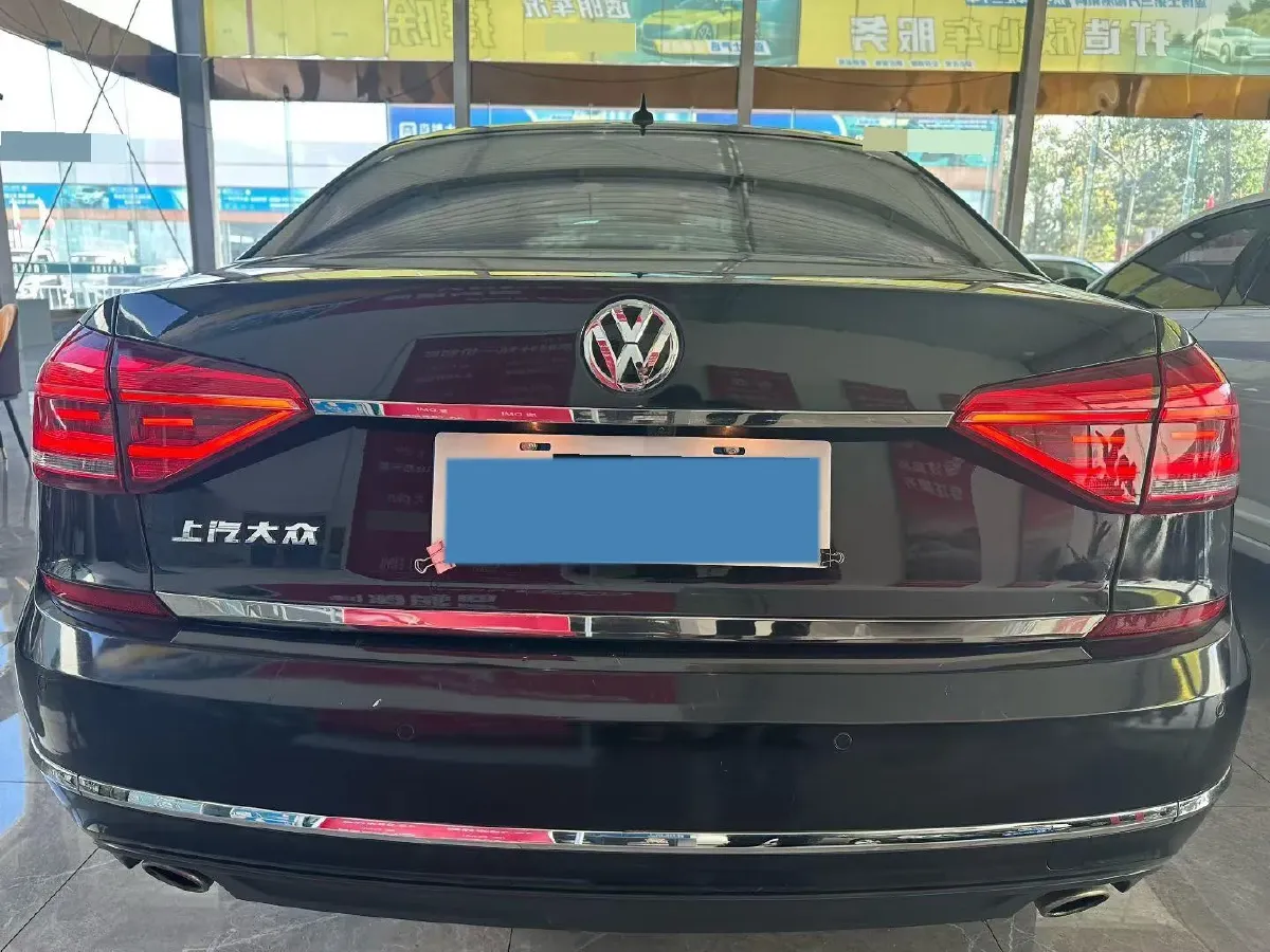 2016 Volkswagen Passat 1.8T 180HP L4 7DCT,autocango,china used car exporter,china ev exporter,chinese used car exporter,chinese used ev exporter