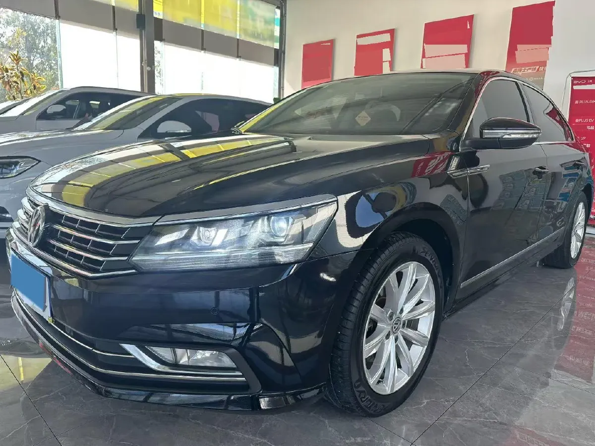 2016 Volkswagen Passat 1.8T 180HP L4 7DCT,autocango,china used car exporter,china ev exporter,chinese used car exporter,chinese used ev exporter