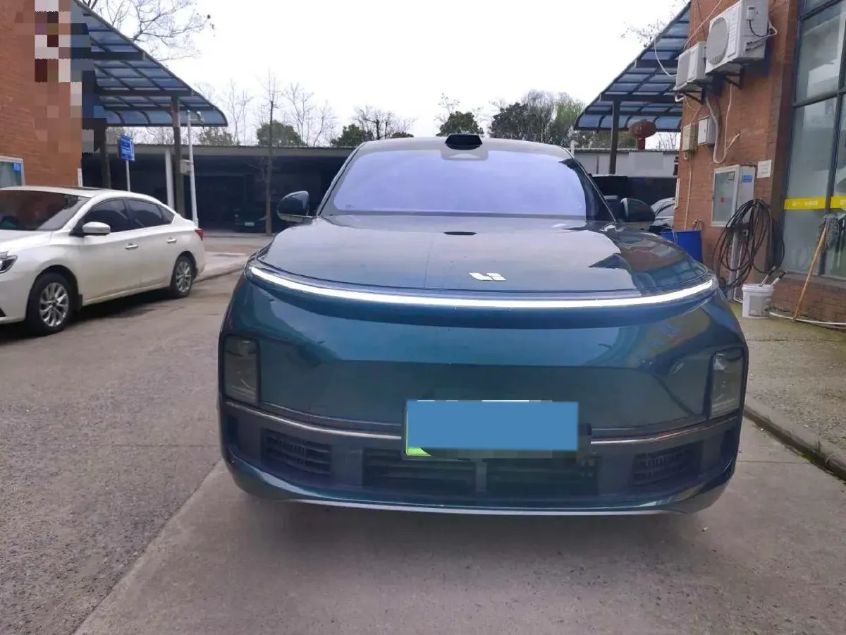 2024 Li L9 Range Extended 154HP REEV 52.3KWH,autocango,china used car exporter,china ev exporter,chinese used car exporter,chinese used ev exporter