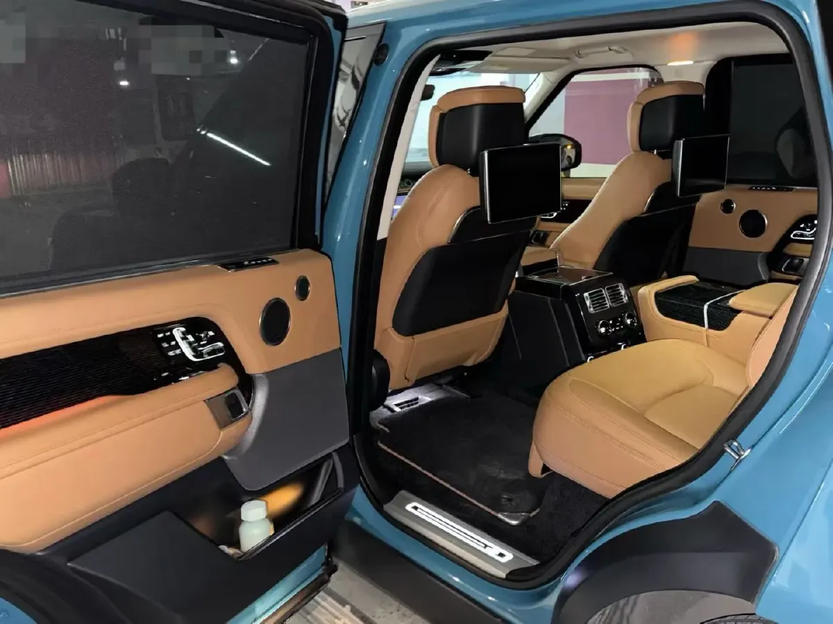 2021 Land Rover Range Rover 3.0T 400HP L6 8AT,autocango,china used car exporter,china ev exporter,chinese used car exporter,chinese used ev exporter