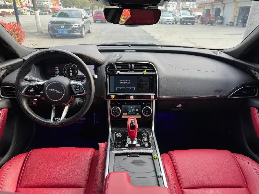 2024 Jaguar XEL 2.0T 250HP L4 8AT,autocango,china used car exporter,china ev exporter,chinese used car exporter,chinese used ev exporter