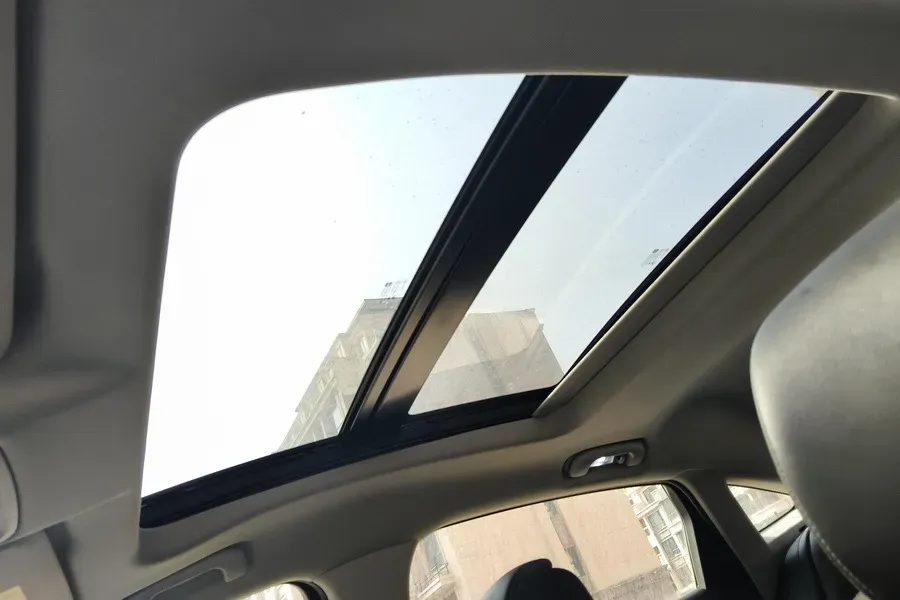 2020 Buick Larcosse 2.0T 237HP L4 9AT,autocango,china used car exporter,china ev exporter,chinese used car exporter,chinese used ev exporter