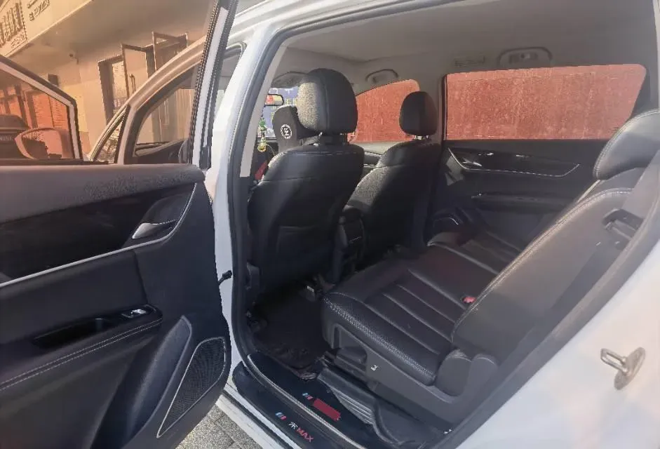 2017 BYD Song MAX 1.5T 154HP L4 6DCT,autocango,china used car exporter,china ev exporter,chinese used car exporter,chinese used ev exporter