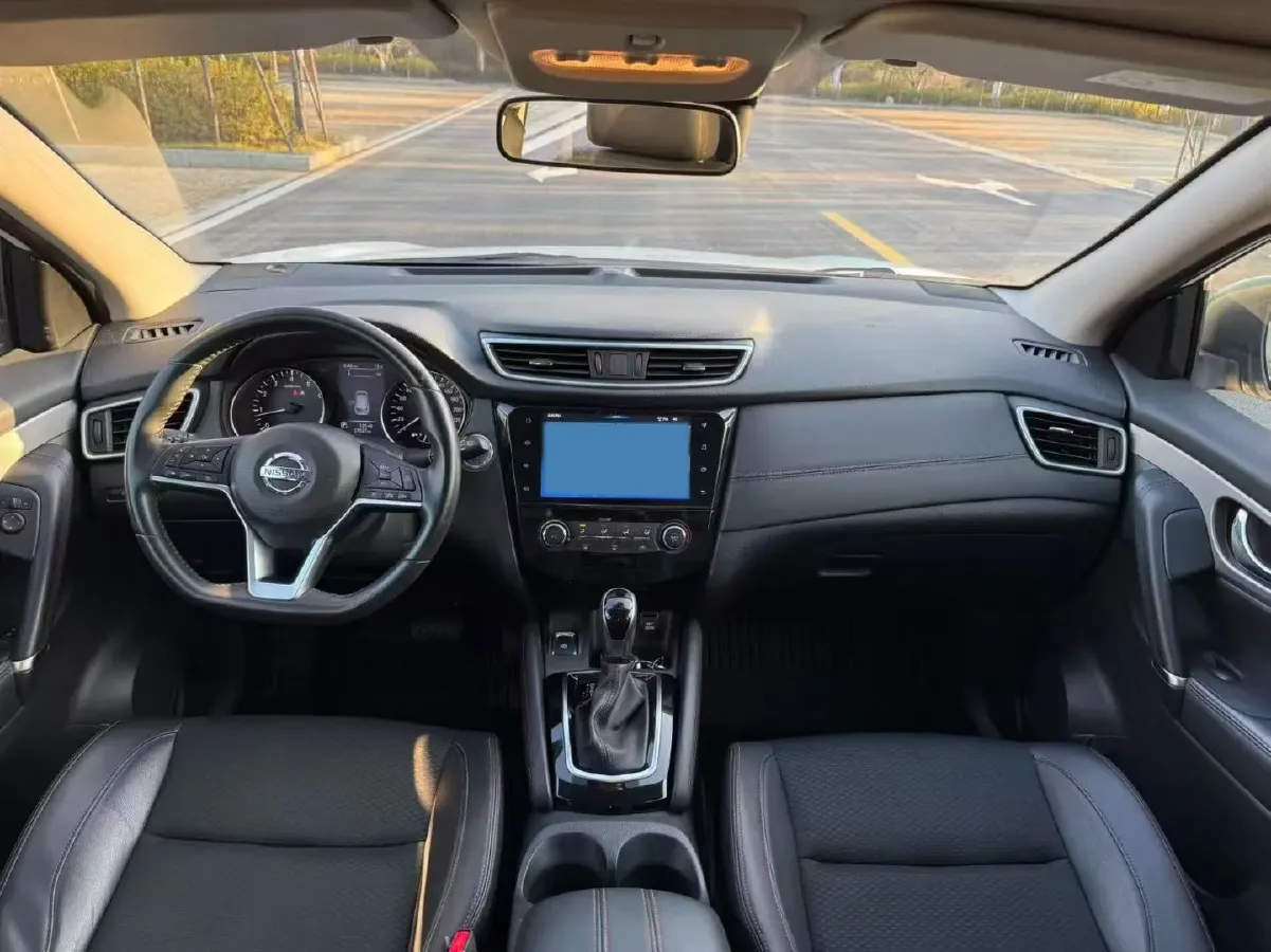 2019 Nissan Qashqai 2.0L 154HP L4 CVT,autocango,china used car exporter,china ev exporter,chinese used car exporter,chinese used ev exporter