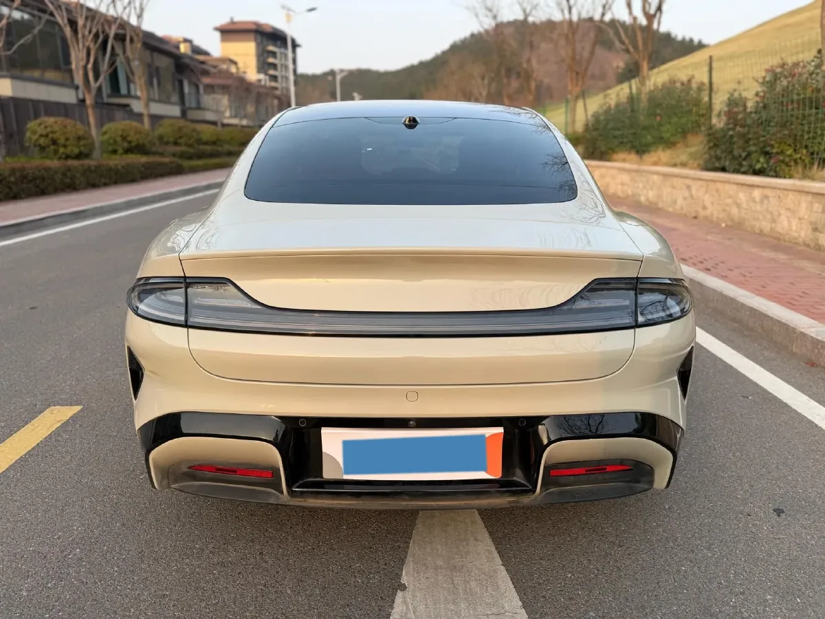 2024 MI SU7 BEV 73.6KWH,autocango,china used car exporter,china ev exporter,chinese used car exporter,chinese used ev exporter