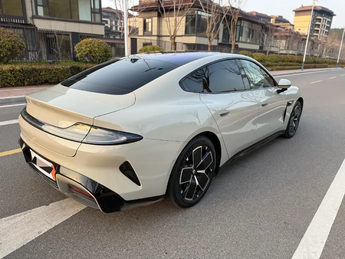 2024 MI SU7 BEV 73.6KWH,autocango,china used car exporter,china ev exporter,chinese used car exporter,chinese used ev exporter