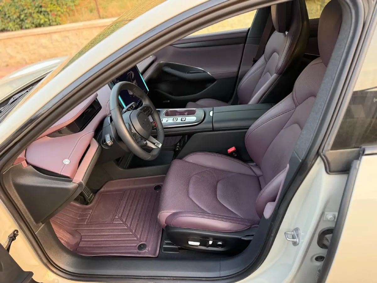 2024 MI SU7 BEV 73.6KWH,autocango,china used car exporter,china ev exporter,chinese used car exporter,chinese used ev exporter