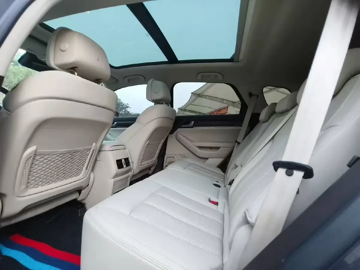 2019 Volkswagen Teramont 2.0T 220HP L4 7DCT,autocango,china used car exporter,china ev exporter,chinese used car exporter,chinese used ev exporter