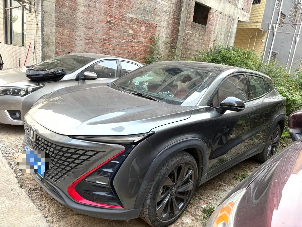 2020 ChangAn UNI-T 1.5T 180HP L4 7DCT,autocango,china used car exporter,china ev exporter,chinese used car exporter,chinese used ev exporter