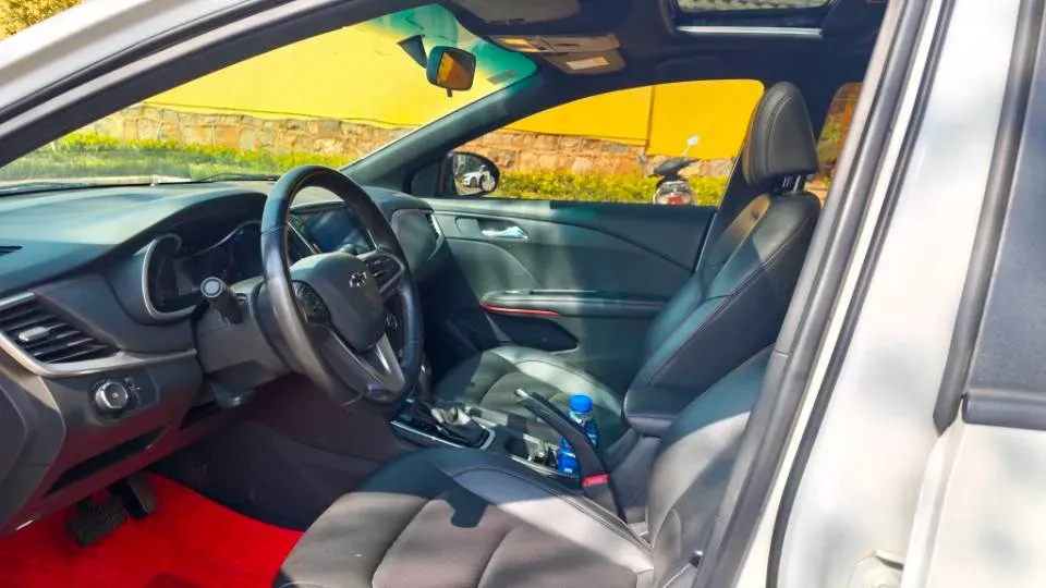 2020 Chevrolet Monza 1.3T 163HP L3 6AT,autocango,china used car exporter,china ev exporter,chinese used car exporter,chinese used ev exporter