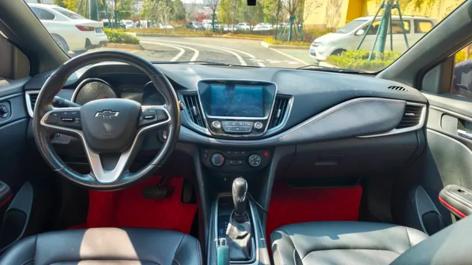 2020 Chevrolet Monza 1.3T 163HP L3 6AT,autocango,china used car exporter,china ev exporter,chinese used car exporter,chinese used ev exporter