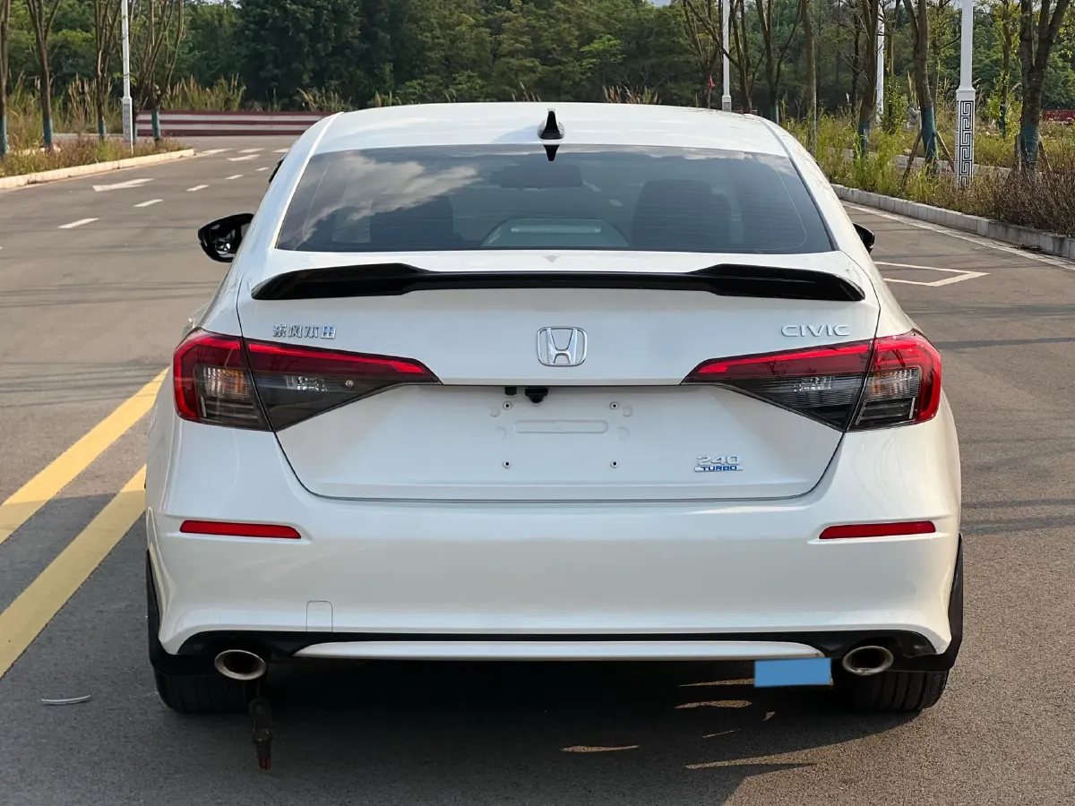 2022 Honda Civic 1.5T 182HP L4 CVT,autocango,china used car exporter,china ev exporter,chinese used car exporter,chinese used ev exporter