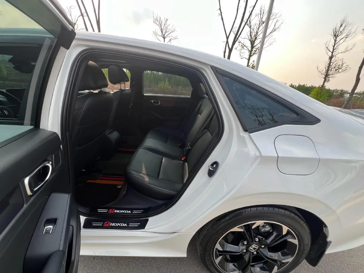 2022 Honda Civic 1.5T 182HP L4 CVT,autocango,china used car exporter,china ev exporter,chinese used car exporter,chinese used ev exporter