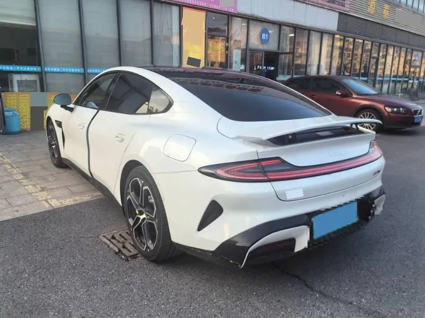 2024 MI SU7 BEV 101KWH,autocango,china used car exporter,china ev exporter,chinese used car exporter,chinese used ev exporter