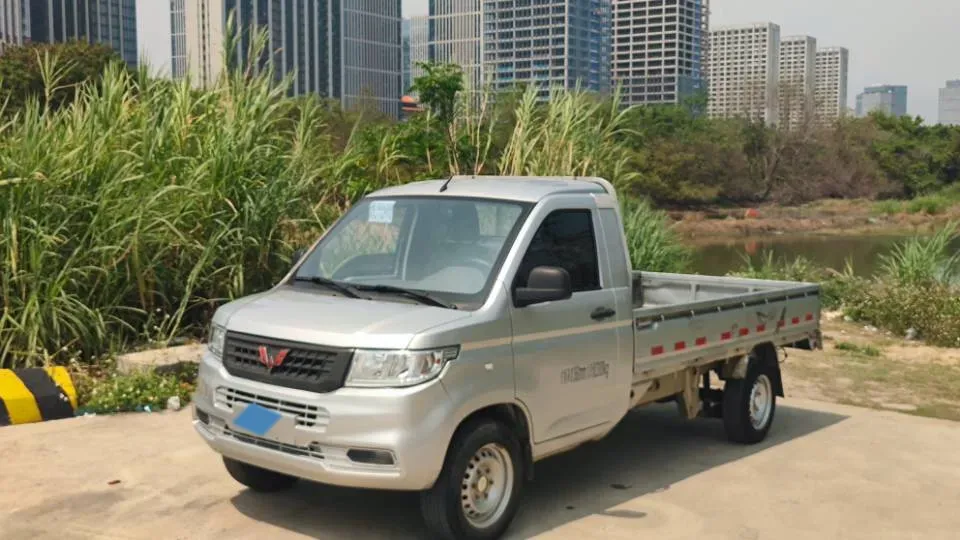 2021 WuLing RongGuang New Truck 1.8L 125HP L4 5MT,autocango,china used car exporter,china ev exporter,chinese used car exporter,chinese used ev exporter