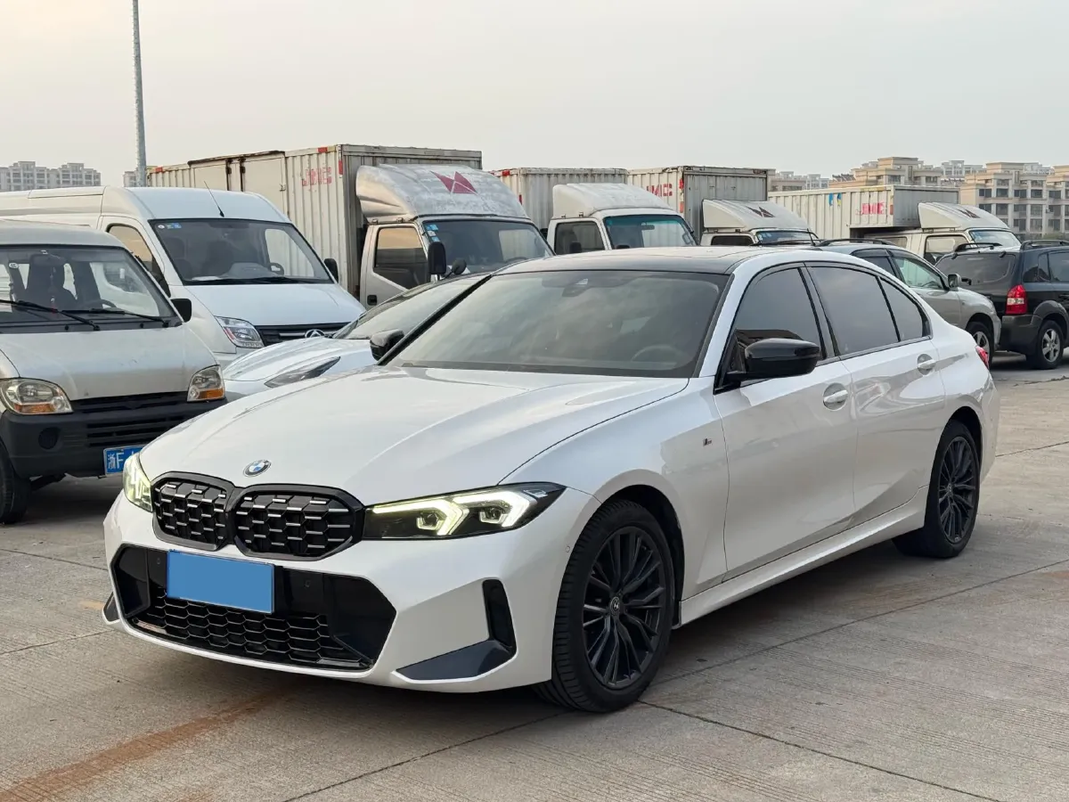 2023 BMW 3 Series 2.0T 184HP L4 8AT,autocango,china used car exporter,china ev exporter,chinese used car exporter,chinese used ev exporter