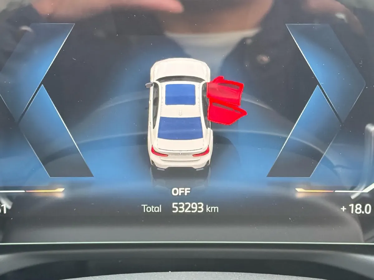 2023 BMW 3 Series 2.0T 184HP L4 8AT,autocango,china used car exporter,china ev exporter,chinese used car exporter,chinese used ev exporter