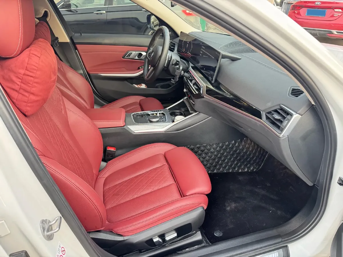 2023 BMW 3 Series 2.0T 184HP L4 8AT,autocango,china used car exporter,china ev exporter,chinese used car exporter,chinese used ev exporter