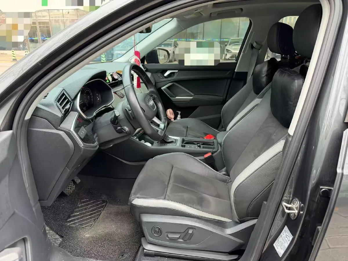 2022 Audi Q3 1.4T 150HP L4 7DCT,autocango,china used car exporter,china ev exporter,chinese used car exporter,chinese used ev exporter