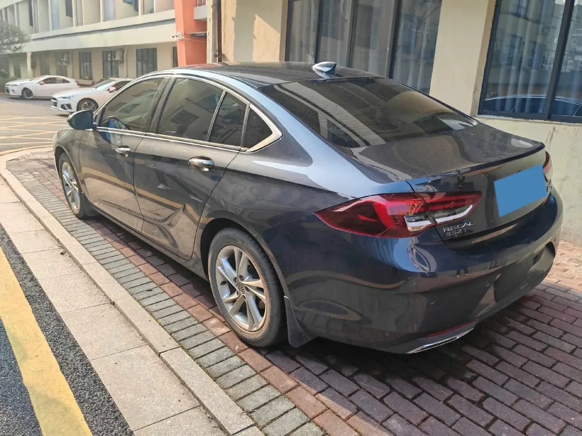 2020 Buick Regal 1.5T 169HP L4 9AT,autocango,china used car exporter,china ev exporter,chinese used car exporter,chinese used ev exporter