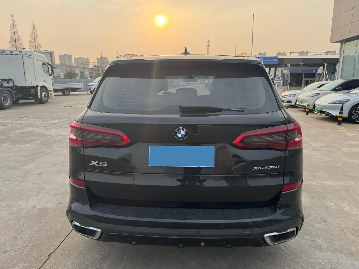 2020 BMW X5 2.0T 265HP L4 8AT,autocango,china used car exporter,china ev exporter,chinese used car exporter,chinese used ev exporter