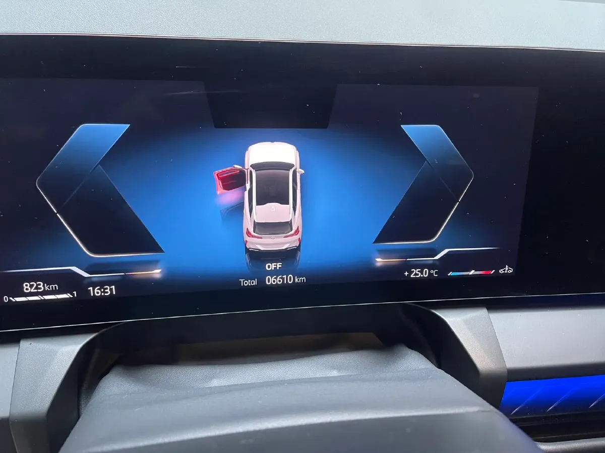 2025 BMW X3 2.0T 258HP L4 8AT,autocango,china used car exporter,china ev exporter,chinese used car exporter,chinese used ev exporter