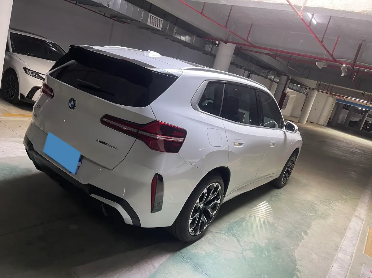 2025 BMW X3 2.0T 258HP L4 8AT,autocango,china used car exporter,china ev exporter,chinese used car exporter,chinese used ev exporter