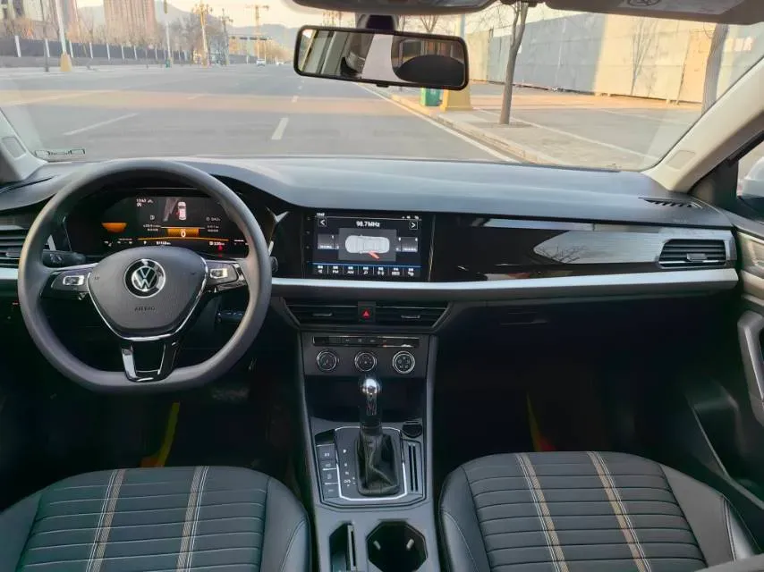 2022 Volkswagen Sagitar 1.2T 116HP L4 7DCT,autocango,china used car exporter,china ev exporter,chinese used car exporter,chinese used ev exporter