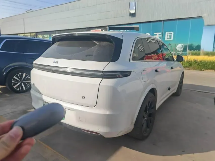 2023 Li L7 Range Extended 154HP REEV 40.9KWH,autocango,china used car exporter,china ev exporter,chinese used car exporter,chinese used ev exporter