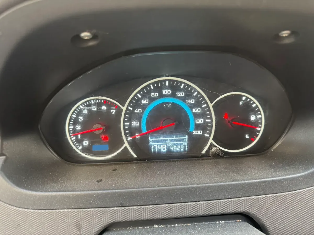 2023 WuLing RongGuang New Truck 1.5L 102HP L4 5MT,autocango,china used car exporter,china ev exporter,chinese used car exporter,chinese used ev exporter